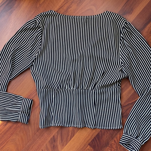 NWOT Bershka Top - Picture 6 of 7